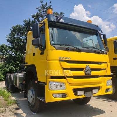 Sinotruk HOWO 10 roues à remorque motrice camions tracteurs de ≤5 sièges Zz4257s3241W