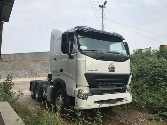 10 roues de remorquage 6×4 roue motrice HOWO A7 tête de tracteur de camion avec des caractéristiques optionnelles
