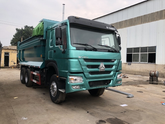 Levé ventrale levé hydraulique Sinotruk 10 roues 6X4 camion de décharge en forme de U