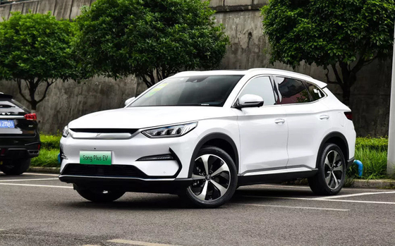 2022 Byd Song Plus EV Adults électrique voiture électrique chinoise de 800W de puissance et 5 sièges