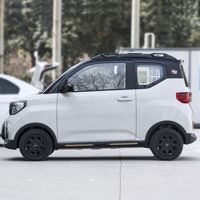 Petite voiture SUV électrique à quatre roues électrique avec 80000 100000 Km de batterie et Nedc Max.