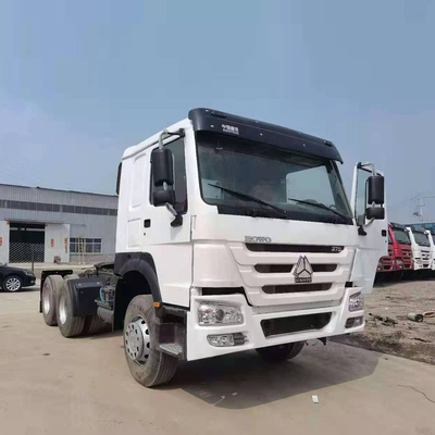 Capacité de chargement de 40 à 60 tonnes 6X4 375 HP Sinotruck Tracteur de camion HOWO utilisé à prix abordable