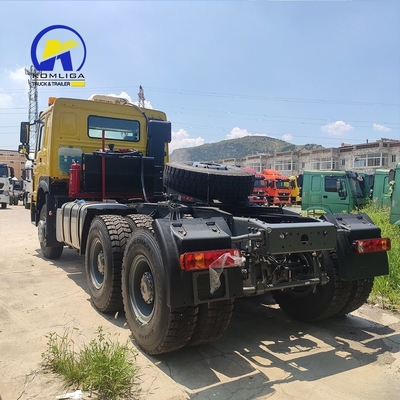 Sinotruck 6X4 Tête de semi-remorque Tireur de première main Tireur d'occasion Tireur compétitif