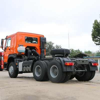 Sinotruck HOWO Traction intégrale 6X6 Tireur à tête de camion avec une capacité de chargement de 40 à 60 tonnes