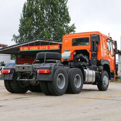 Sinotruck HOWO Traction intégrale 6X6 Tireur à tête de camion avec une capacité de chargement de 40 à 60 tonnes