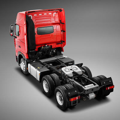 5.45 Rapport de vitesse Sinotruck HOWO A7 6X4 371HP camion-remorque avec une capacité de charge de 21-30 t