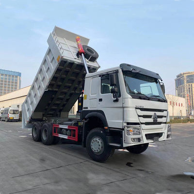 Camion modèle Zz3257n3847A 8500*2500*3400mm Sinotruk HOWO 6X4 371HP 10 roues à bascule