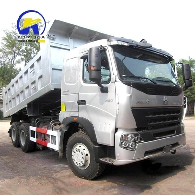 Capacité de chargement 21-30 t Sinotruk HOWO A7 dépoussiéreur à bascule avec transmission Hw19710
