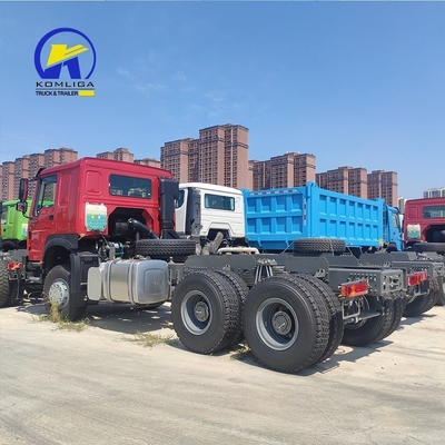 6.5 Rapport de vitesse Camion sino HOWO 6X4 Tête de remorque Camion tracteur avec pièces