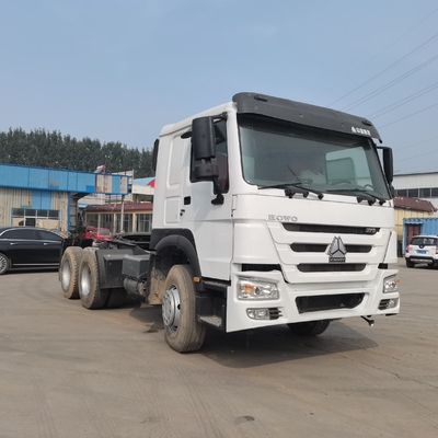 10f 2r Vitesses utilisées Sinotruck Tanzanie Tracteur tête de camion / Prime Mover pour le bénéfice