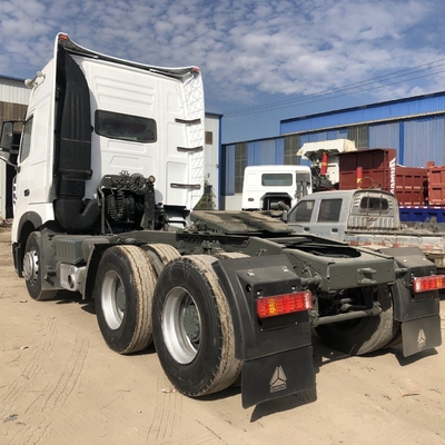 16 tonnes d'essieu arrière et pneu 420HP 6X4 Used Sinotruk HOWO A7 Tracteur de camion pour votre bénéfice