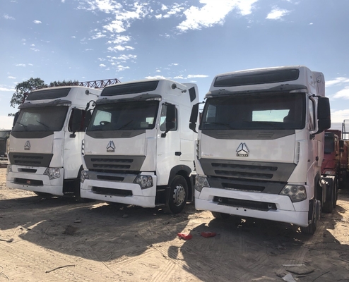 16 tonnes d'essieu arrière et pneu 420HP 6X4 Used Sinotruk HOWO A7 Tracteur de camion pour votre bénéfice