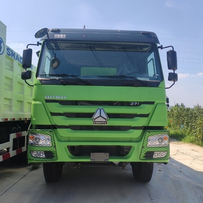15 tonnes de camion à bascule dans Sinotruk Angola avec conception de pneus radiaux et capacité du moteur&gt; 8L