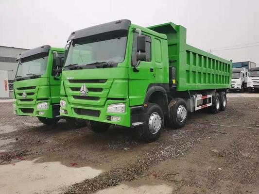 Camions d'occasion Sinotruk HOWO Camions d'occasion avec bonne conduite 20cbm Dimension du seau