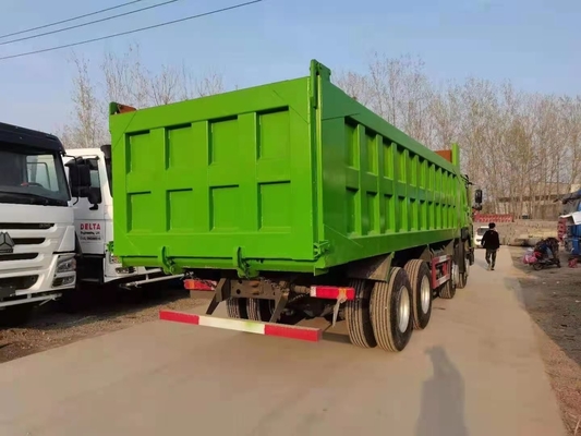 Camions d'occasion Sinotruk HOWO Camions d'occasion avec bonne conduite 20cbm Dimension du seau