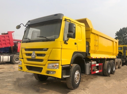 Un camion-lit avec climatiseur Sinotruck HOWO 371 420HP Poids lourd 10 roulettes