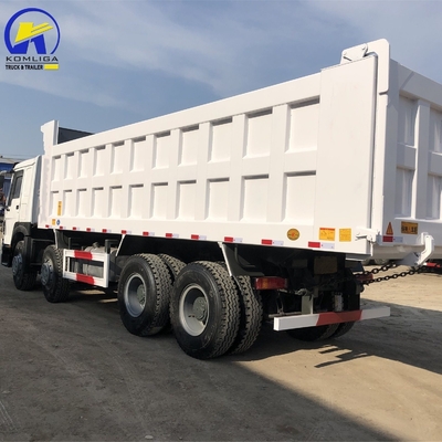 Sinotruk HOWO 70 tonnes de grande capacité avec élévation hydraulique à élévateur ventrale