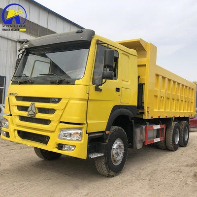 6X4 371HP Sinotruck HOWO Dump Truck avec conception de pneus radiaux et moteur de grande capacité