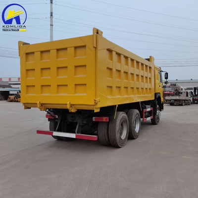 6X4 371HP Sinotruck HOWO Dump Truck avec conception de pneus radiaux et moteur de grande capacité