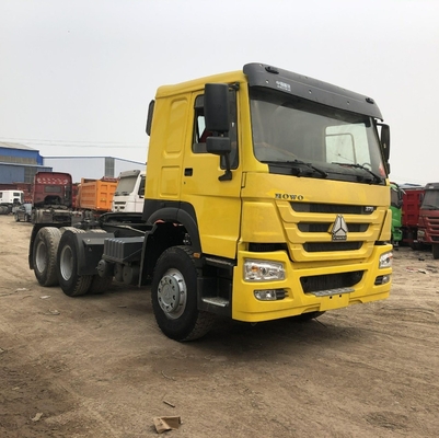 Camion pétrolier en aluminium de 400L Sinotruk HOWO Tracteur à tête de remorque pour le marché éthiopien