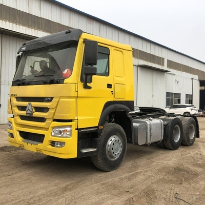 Camion pétrolier en aluminium de 400L Sinotruk HOWO Tracteur à tête de remorque pour le marché éthiopien