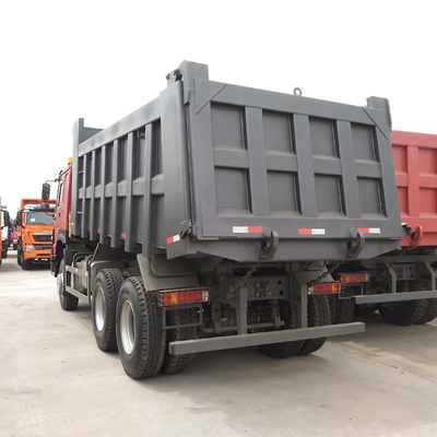 6x4 18cbm 20cbm 30cbm Sinotruk HOWO Carrosserie de roulement de camion avec Wd615.47.D12.42 moteur