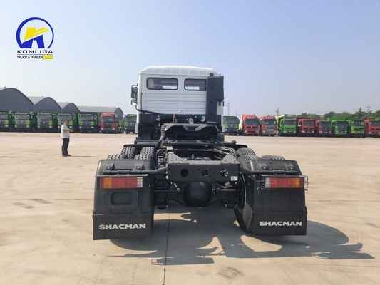 Shacman 6X4 Tireur à tête de camion Usé Transmission manuelle Type de capacité de charge 21-30t