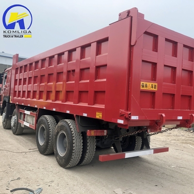 Sinotruk 8X4 camion à bascule 40t à la main gauche pour les projets de construction à grande échelle