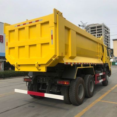 Sinotruk HOWO U Forme de camion de décharge 18 mètres cubes 371HP 6X4 camion à bascule pour vos besoins