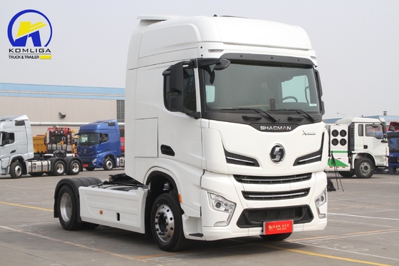 Boîte de vitesses diesel 2 engrenages arrière 3 essieux 6X4 Shancman Tracteur Truck Head F2000 F3000
