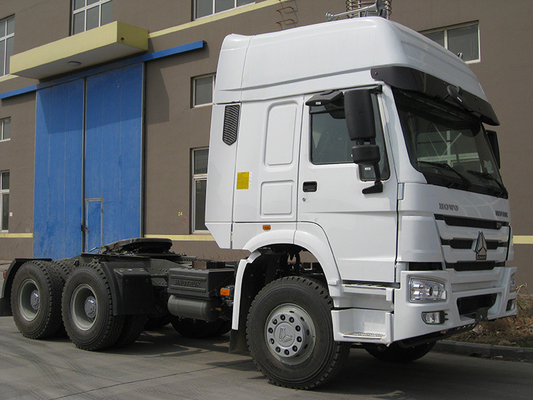 Sinotruk HOWO 6X4 10 roues tracteur à traction avec une puissance diesel de 420 ch
