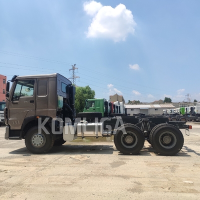 Sinotruk HOWO 6X4 Camion tracteur lourd avec une capacité de chargement de 40-60 tonnes