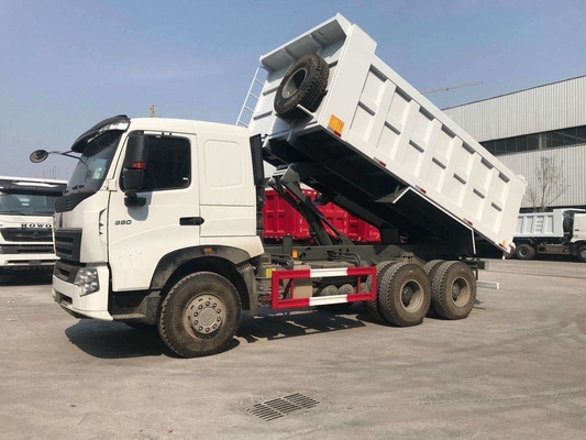 Sinotruk 3 0tons 6X4 10 pneus HOWO camions à remontage avec remontage ventrale hydraulique