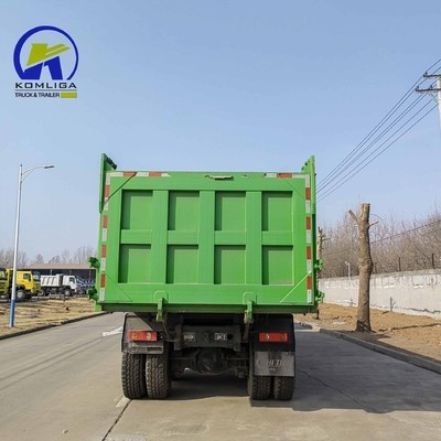Capacité du moteur de 371 ch&gt;8L Sinotruk HOWO 10 roues 8X4 camions lourds camionnettes pour les charges