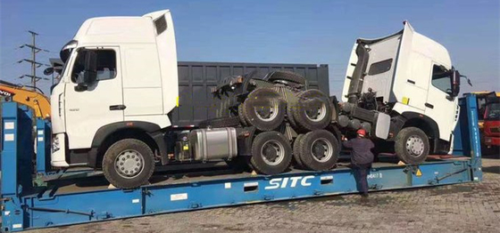 6X4 Sinotruk HOWO Tracteur Tête de camion avec réservoir d'huile en aluminium de 400L