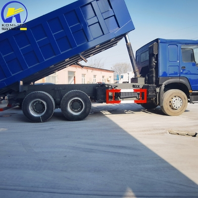 Transmission manuelle 375 chevaux Sinotruk 6X4 camion à décharge avec capacité de chargement de 16 tonnes