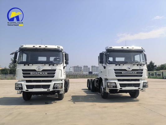 10 roues Shacman Tracteur lourd à tête de camion avec sièges ≤ 5 et capacité du moteur &gt; 8L
