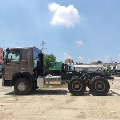 Sinotruk HOWO 3 essieux tracteur camion tour camion pour une capacité de charge de 21-30t émission Euro2