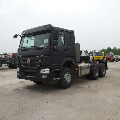 Direction Zf Direction HOWO 3 essieux 6X4 Tracteur Truck tête de roulement 6800*2500*3200mm