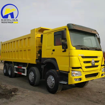 Utilisé HOWO 8X4 12 roues lourd déchargeur de camion 8500*2500*3400mm pour le site minier