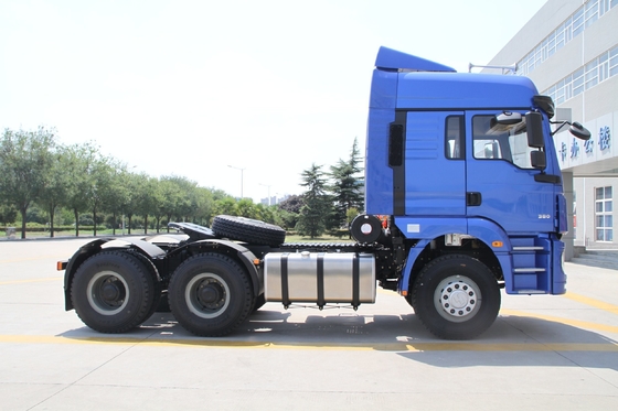 2 axes 3 axes Shacman 4X2 6X4 Tracteur Truck Prime Mover avec 400L aluminium pétrolier
