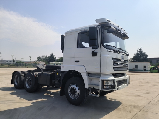 Shacman 6X4 Camion lourd &gt; 8L Capacité du moteur Homme 7,5 tonnes Arbre avant/Utilisé pour remorque