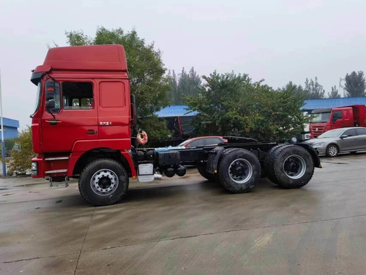 Shacman 6X4 Camion lourd &gt; 8L Capacité du moteur Homme 7,5 tonnes Arbre avant/Utilisé pour remorque
