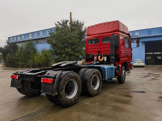 Shacman 6X4 Camion lourd &gt; 8L Capacité du moteur Homme 7,5 tonnes Arbre avant/Utilisé pour remorque