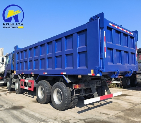 Vélos de levage avant Sinotruk HOWO 8X4 Dump Truck à grande capacité et à levage jaune