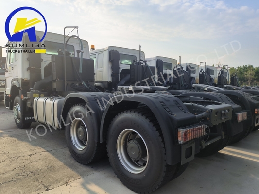 Demande personnalisée Sinotruck HOWO 6*4 400HP Truck à tête de tracteur avec pneus 315/80r22.5