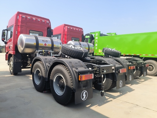 Zf Steering Shacman 6X4 10 roues 30t camion tracteur avec 400L pétrolier en aluminium