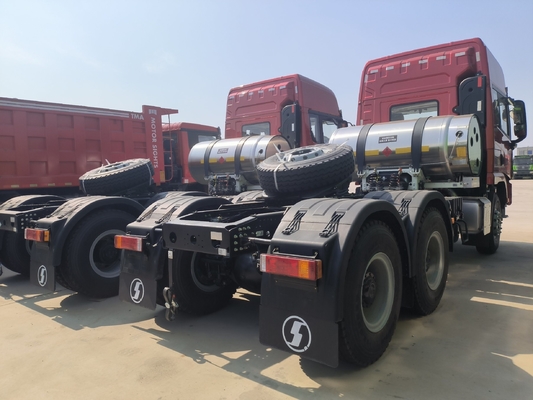 Zf Steering Shacman 6X4 10 roues 30t camion tracteur avec 400L pétrolier en aluminium