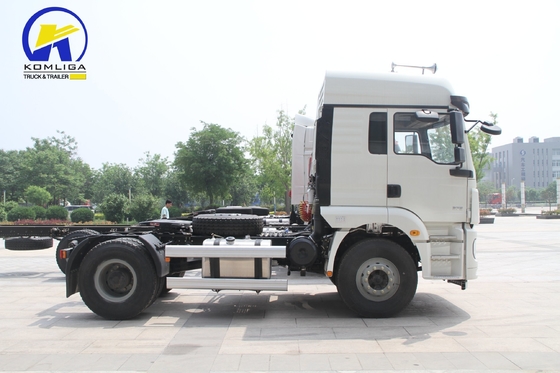 Chauffeur de remorque Shacman 4X2 6X4 Chariot de traction lourd Tracteur personnalisé avec pneus 12r22.5