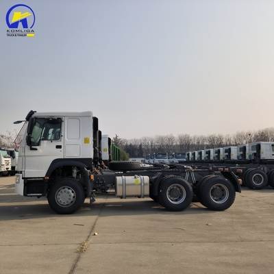 420 chevaux Diesel Sinotruk HOWO 6X4 10 roues Tracteur Truck Trailer tête pour les industries finales